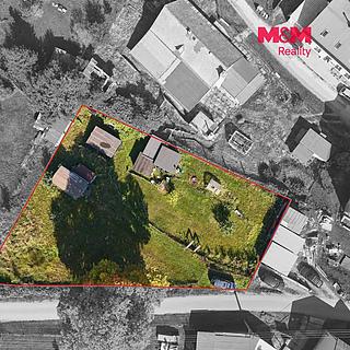 Prodej stavební parcely 1093 m&sup2; Bernartice