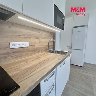 Pronájem bytu 1+kk, garsoniery 34 m&sup2; Praha