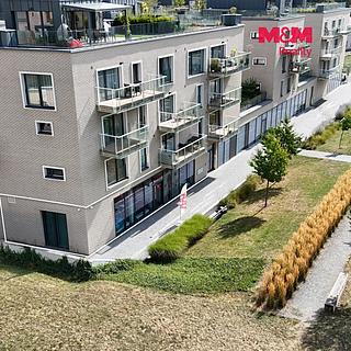 Pronájem obchodu 276 m&sup2; Praha