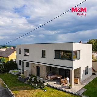 Prodej rodinného domu 240 m&sup2; Darkovice