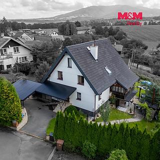 Prodej rodinného domu 190 m&sup2; Janovice