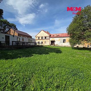 Prodej rodinného domu 420 m&sup2; Chlum Svaté Maří