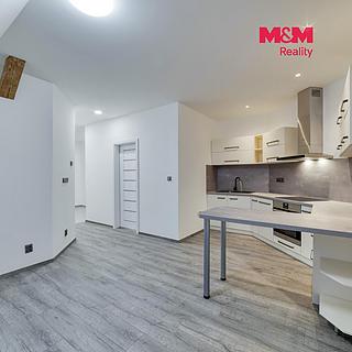 Pronájem bytu 2+kk 52 m&sup2; Cheb