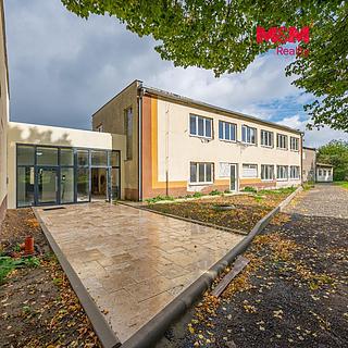 Pronájem skladu 850 m&sup2; Miličín