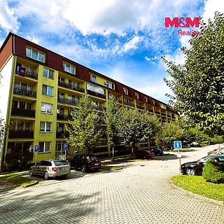 Prodej bytu 3+kk 66 m&sup2; Milovice