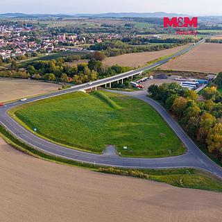 Prodej komerčního pozemku 5589 m&sup2; Staňkov