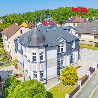 Pronájem bytu 2+1 88 m&sup2; Plzeň
