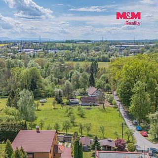 Prodej stavební parcely 1400 m&sup2; Petrovice u Karviné
