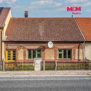 Prodej rodinného domu 75 m&sup2; Lovčice
