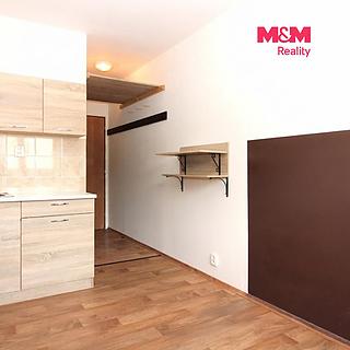 Pronájem ostatního 12 m&sup2; Nový Bor