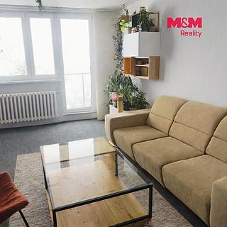 Pronájem bytu 3+1 74 m&sup2; Lány