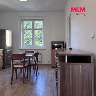 Pronájem bytu 2+1 61 m&sup2; Ústí nad Labem