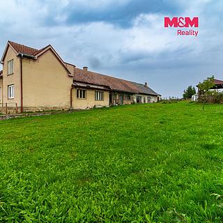 Prodej stavební parcely 2169 m&sup2; Židovice