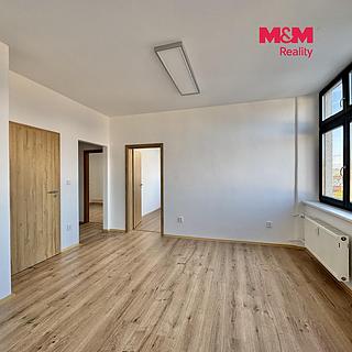 Pronájem kanceláře 57 m&sup2; Mělník