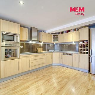 Prodej bytu 4+kk 158 m&sup2; Cheb