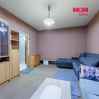 Pronájem bytu 1+1 36 m&sup2; Kraslice