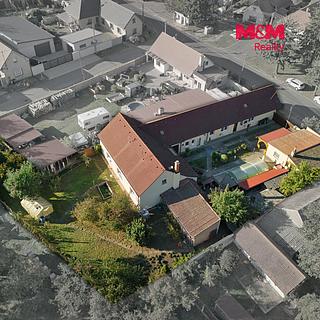 Prodej rodinného domu 144 m&sup2; Kostomlaty nad Labem