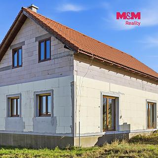 Prodej rodinného domu 130 m&sup2; Senomaty