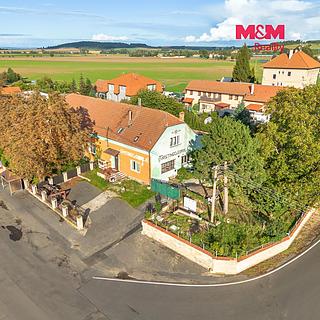 Prodej rodinného domu 520 m&sup2; Svojšice