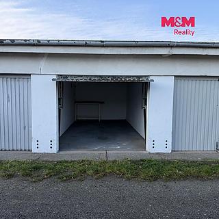 Pronájem garáže 17 m&sup2; Hradec Králové