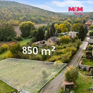 Prodej stavební parcely 850 m&sup2; Třebichovice
