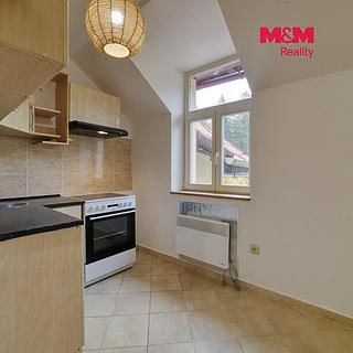 Pronájem bytu 2+1 55 m&sup2; Mariánské Lázně
