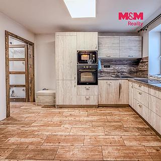 Prodej bytu 2+1 55 m&sup2; Kamenický Šenov