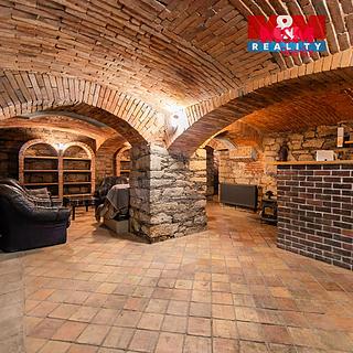 Pronájem obchodu 48 m&sup2; Úněšov