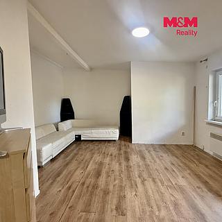 Pronájem bytu 1+1 44 m&sup2; Ostrava