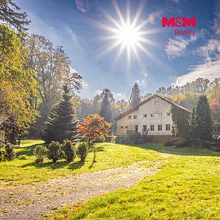 Prodej hotelu, penzionu 500 m&sup2; Doksy