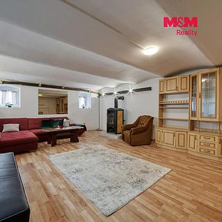 Pronájem bytu 1+1 37 m&sup2; Trstěnice