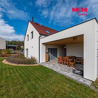 Prodej rodinného domu 191 m&sup2; Kunice