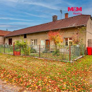 Prodej rodinného domu 90 m&sup2; Koupě