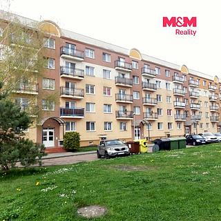 Pronájem bytu 1+1 33 m&sup2; Luštěnice