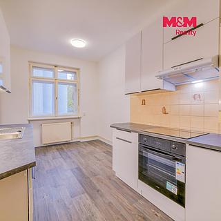 Prodej bytu 4+1 121 m&sup2; Cheb