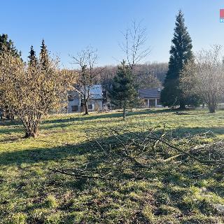 Prodej stavební parcely 2 710 m² Horní Bludovice