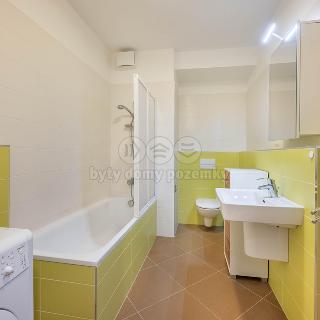 Pronájem bytu 2+kk 53 m² Praha, Klementova