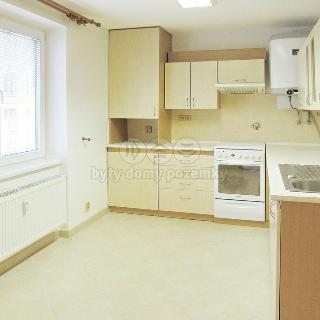 Pronájem bytu 3+1 66 m² Beroun, Plzeňská