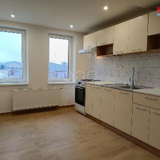 Pronájem bytu 2+1 61 m² Vratimov, Frýdecká