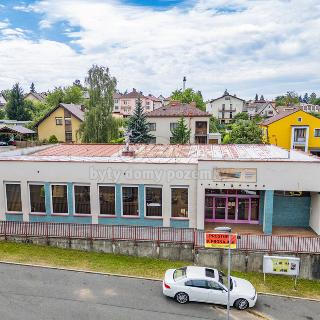 Pronájem obchodu 550 m² Klatovy, Zahradní