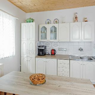 Prodej chalupy 80 m² Lomnice