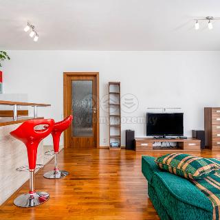 Pronájem bytu 3+kk 82 m² Praha, Sazovická