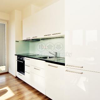 Prodej bytu 2+kk 48 m² Praha, Farkašova