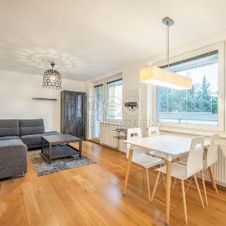 Pronájem bytu 3+kk 81 m² Praha, Krohova