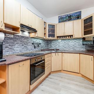 Pronájem bytu 2+1 54 m² Žďár nad Sázavou, Neumannova