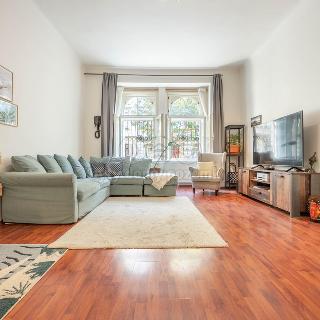 Prodej bytu 2+1 77 m² Praha, Březinova