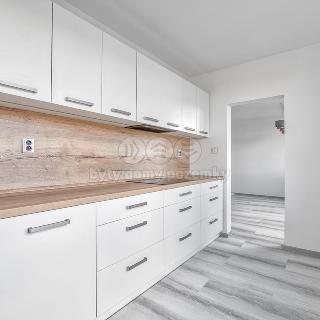 Prodej bytu 3+1 58 m² Karviná, Borovského