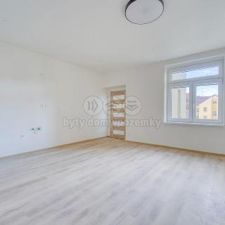 Prodej bytu 3+kk 88 m² Plzeň, Vrchlického