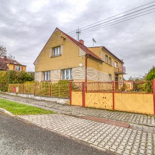 Prodej rodinného domu 223 m² Soběkury