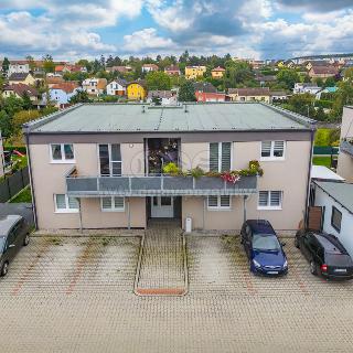 Prodej bytu 3+kk 68 m² Vochov